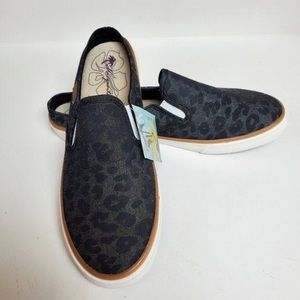 NWT Margaritaville sneaker slides